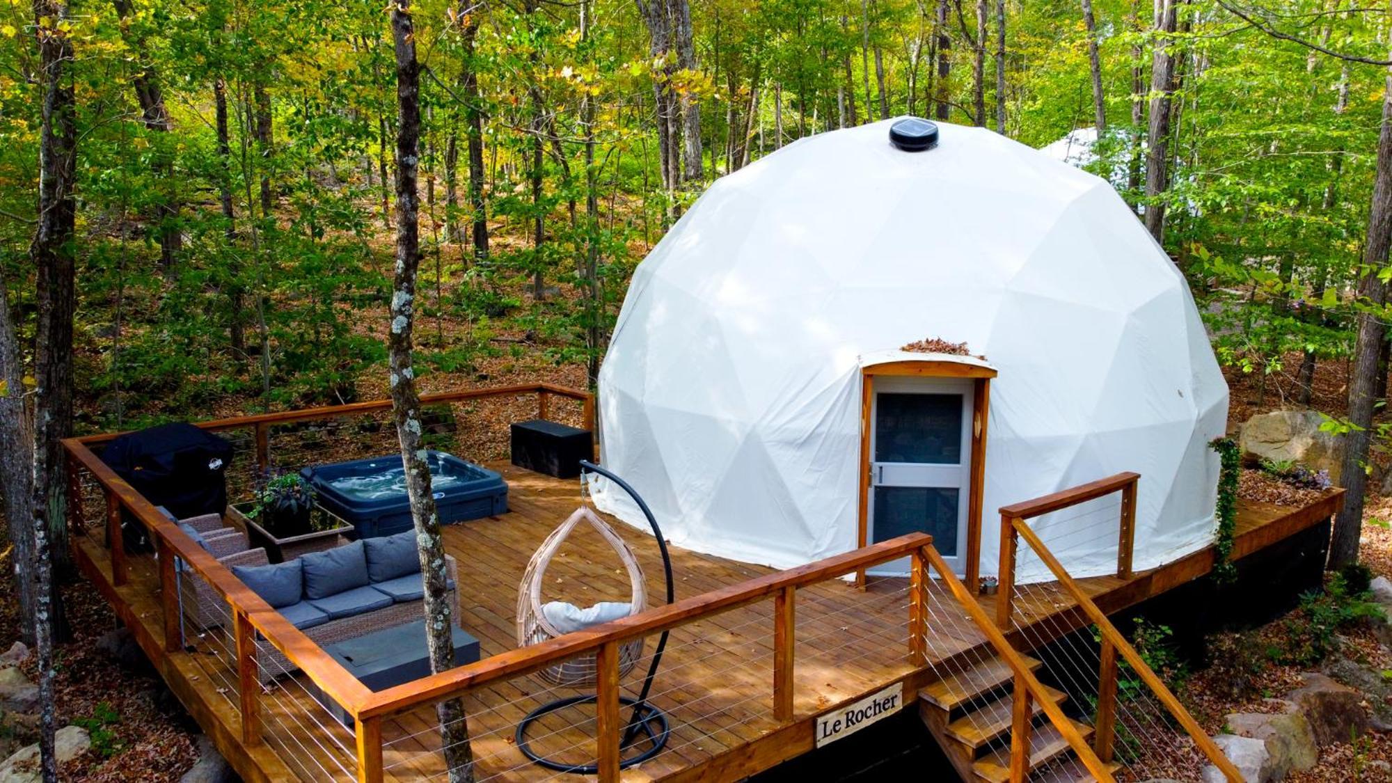 Dome Le Rocher Brownsburg Экстерьер фото